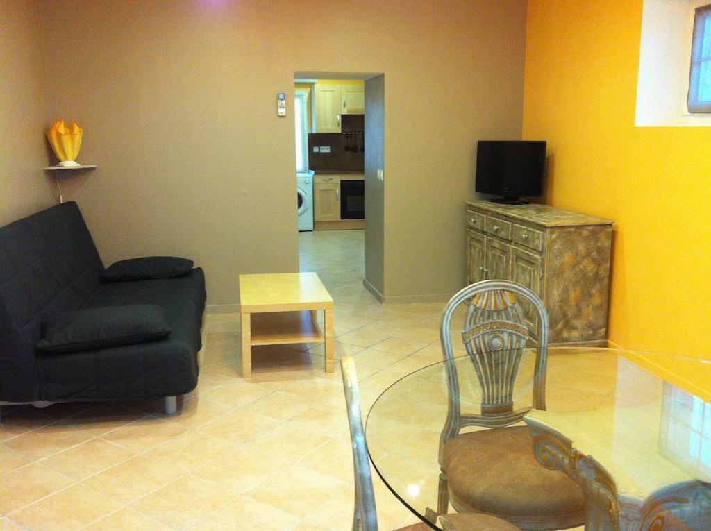 Gîtes De Saint Rémy Villers-Cotterêts Kamer foto